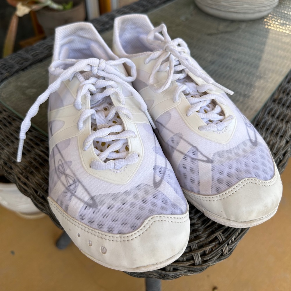 Nfinity Vengeance Cheerleading Shoes
